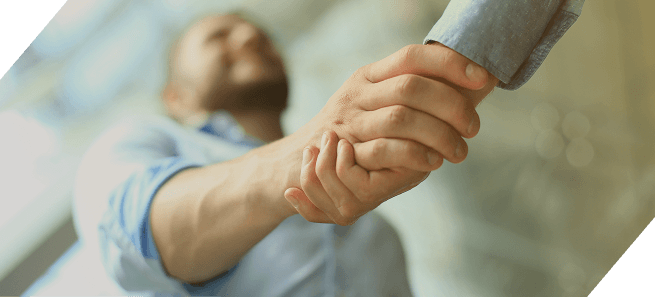 Profissionais em reunião de apoio e suporte